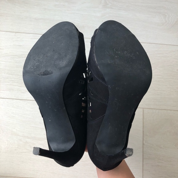 Guess Black Suede Open Toe Heels - Picture 5 of 5